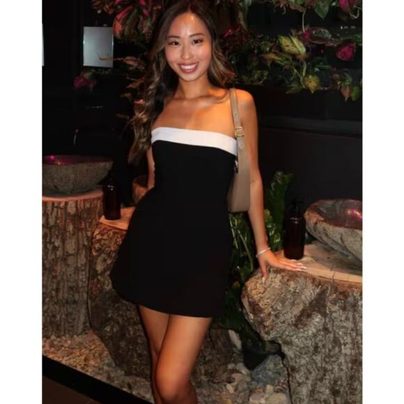 AMANDA UPRICHARD Kerri Black White Mini Dress Size Small - Picture 1 of 8